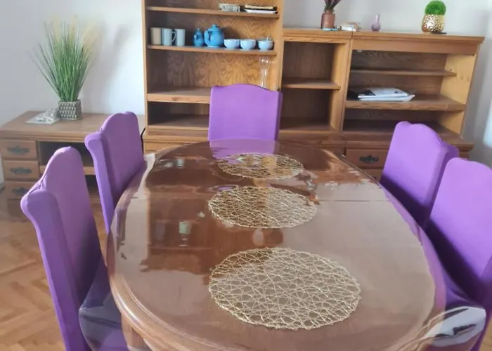 Nena * ウグリャン